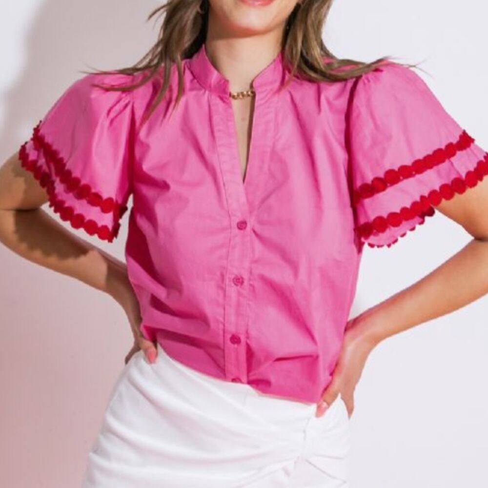 NWT Bibi Pink V Neckโ Poplin Blouse puff shoulder Sz S